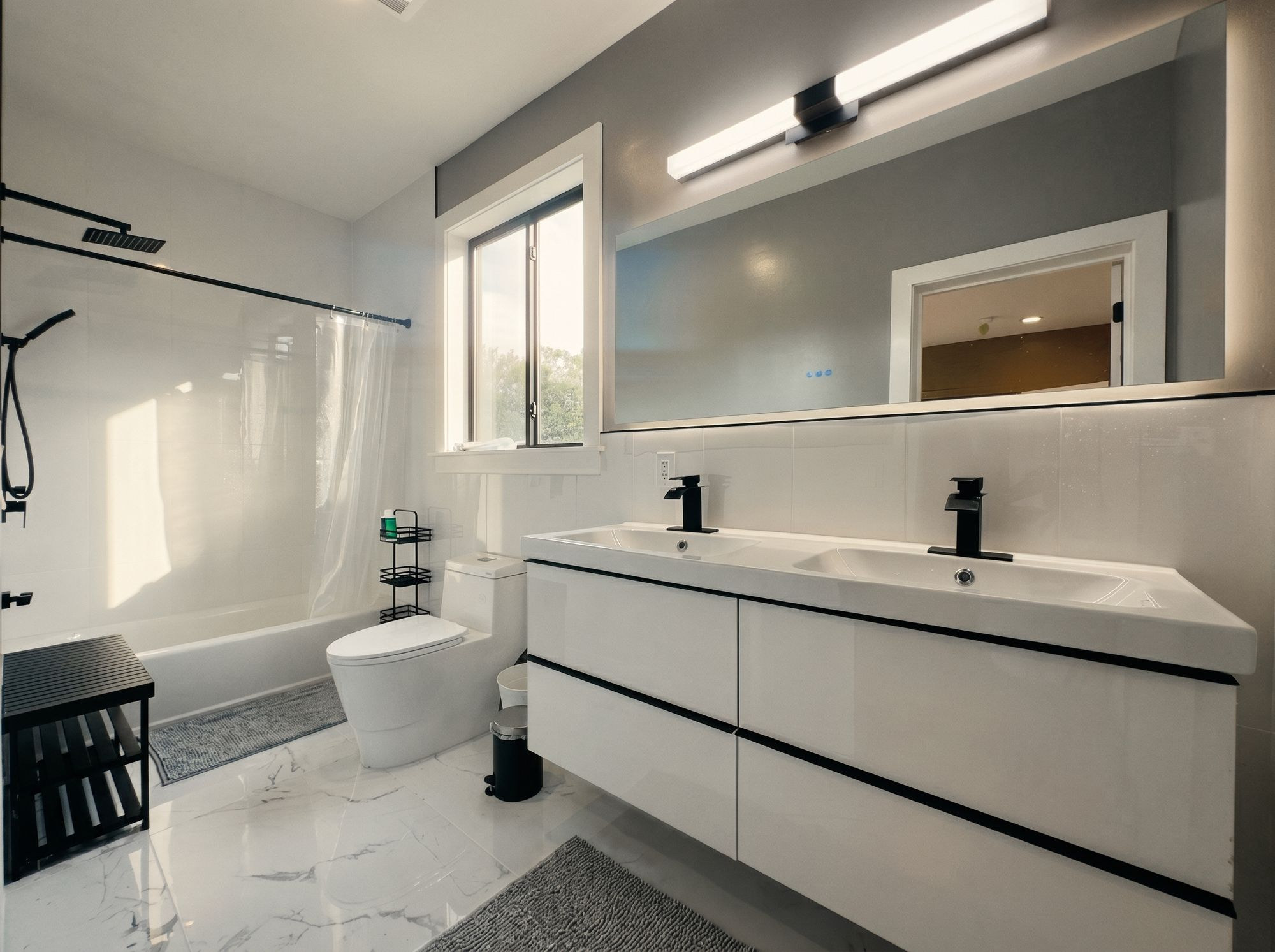 Bathroom with double floating vanity